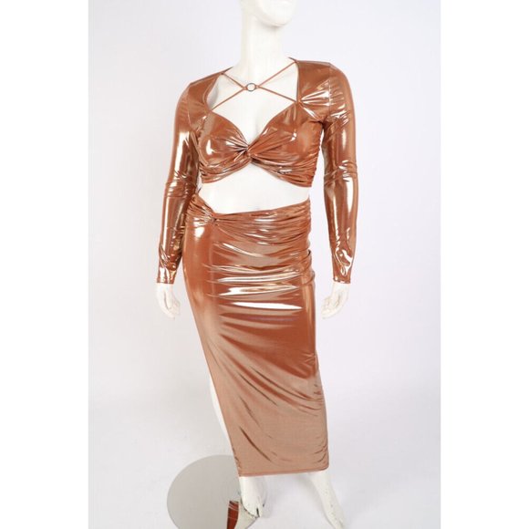 Women's Sexy Foiled Fabric Knotted Detailed Maxi Skirt 2 Piece Set Plus Curvy - Picture 9 of 14